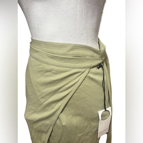 PRIVACY PLEASE Catalina Midi Skirt in Sage Green medium NWT - Picture 3 of 7